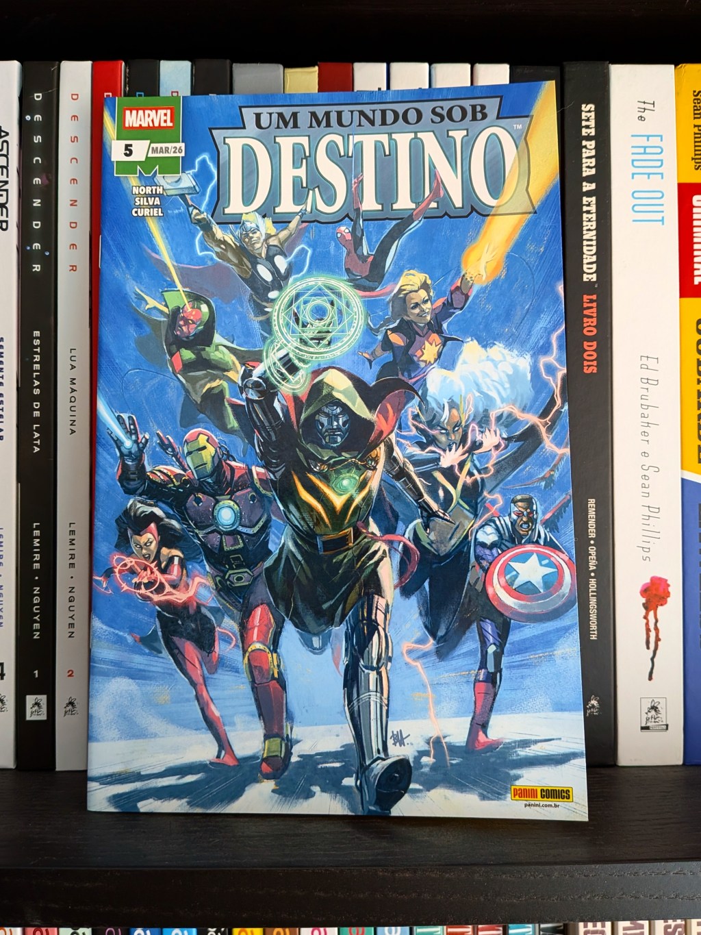 Um Mundo Sob Destino, Vol. 5